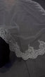 Voile de mariée en dentelle brodé de cristaux